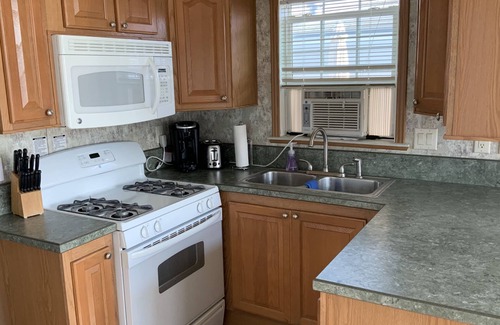 Snug Harbor House | East Matunuck Ocean/Salt Pond/Beach Getaway