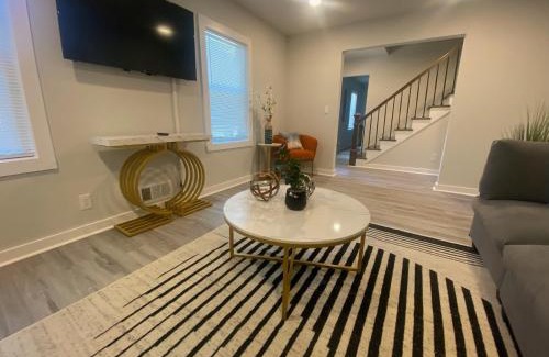 East Point House | East Point Atlanta - Spacious 5BR Retreat!