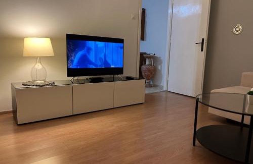 Sodici Apartment | East Side Flat