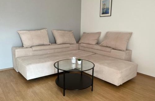 Sodici Apartment | East Side Flat