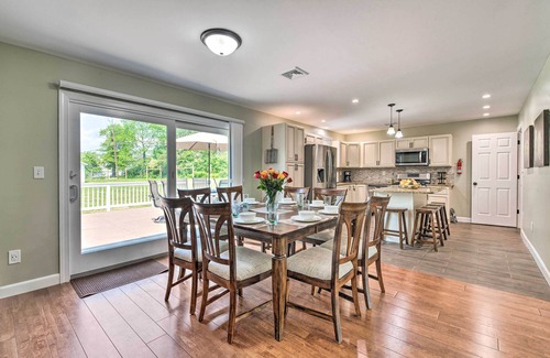 East Stroudsburg House | East Stroudsburg Home w/Fire Pit & Private Pond