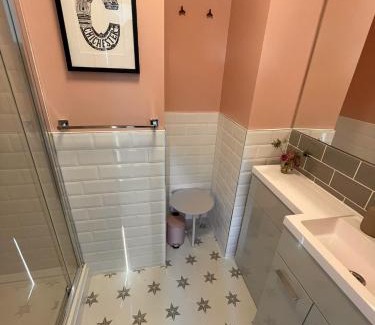 Chichester Apartment | East Walls Apartment