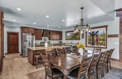 Zion National Park East Entrance House | East Zion Mesa Retreat| Luxury Meets Adventure