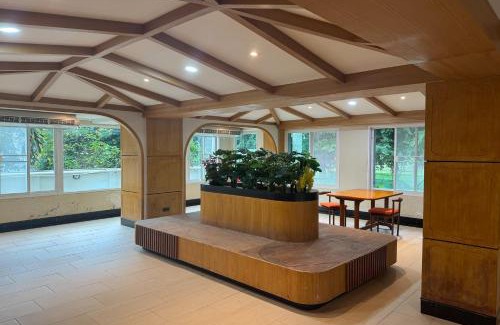 Wat Ket Hotel | Eastan Golf View ChiangMai