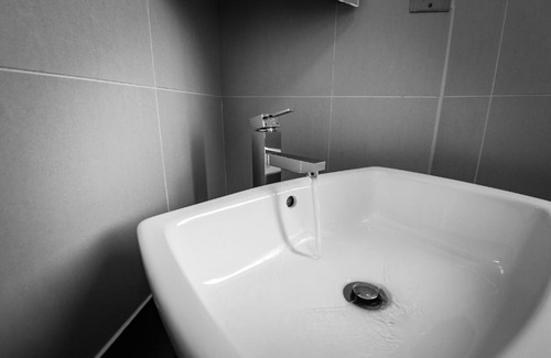 Eastbourne Seafront Apartment | Eastbourne Sea View Apartment
