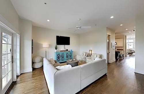 Seagrove Beach Apartment | Eastern Lake Village #E - Just 4 Fun
