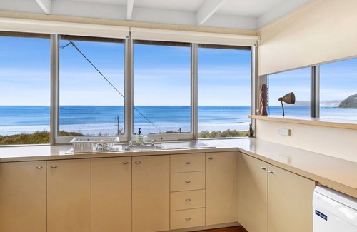 Eastern View House | Eastern Magic - The ideal retreat for a coastal escape.