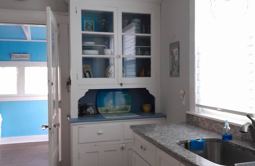 Betterton House | EASTERN SHORE Maryland -2 minute walk to beach; Quintessential beach home