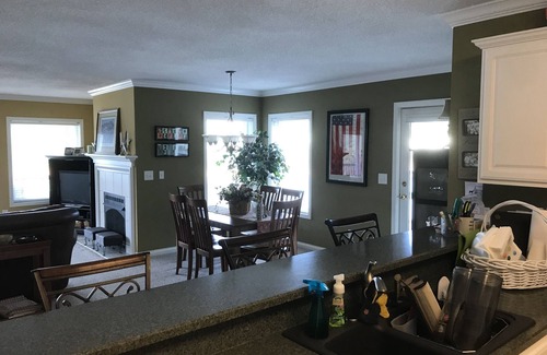 La Follette Condo | Eastern Sunrise Condo