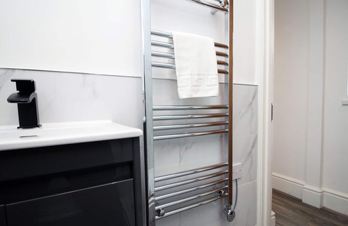 Newport Apartment | Eastern Way 1 by Tŷ SA in Newport