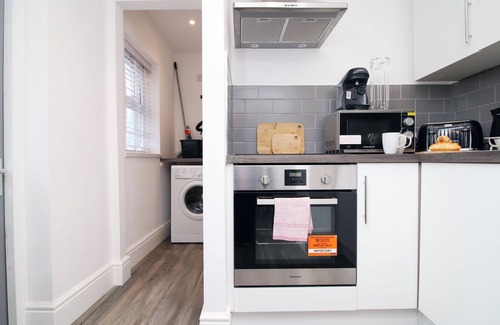 Newport Apartment | Eastern Way 1 by Tŷ SA in Newport
