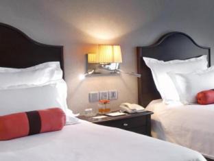 Phu Nhuan Hotel | Eastin Grand Hotel Saigon