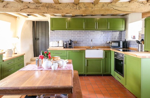 Heligan Cottage | EASTON COTTAGE, pet friendly, luxury holiday cottage in Chagford