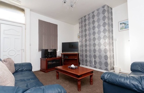 Leeds Apartment | Eastpark Residence