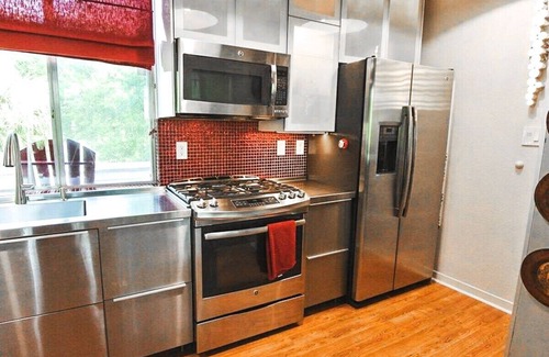 Blackshear-Prospect Hill House | Eastside Downtown Skyline Stunner
