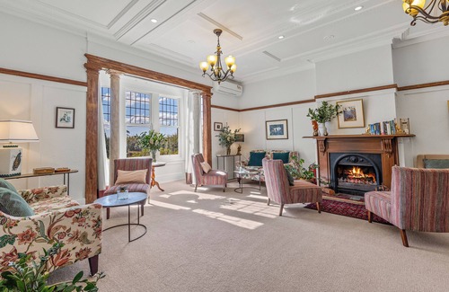 Leura Hotel | Eastview Estate