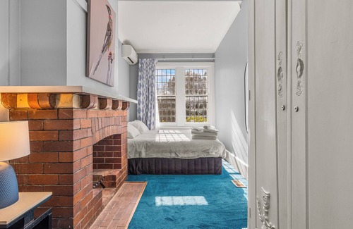 Leura Hotel | Eastview Estate