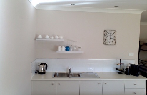 Falls Creek Apartment | Eastview Studio, Jervis Bay