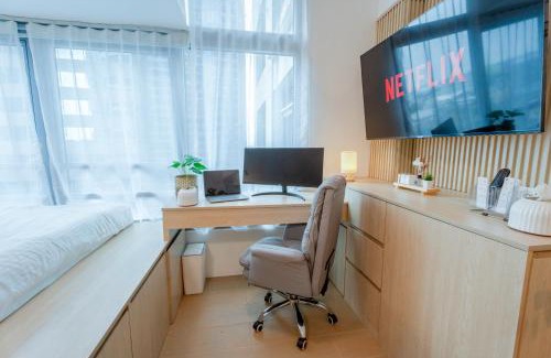 Bagumbayan Apartment | Eastwood LeGrand 3 with Ogawa MasterdrivePlus, No Pets Allowed