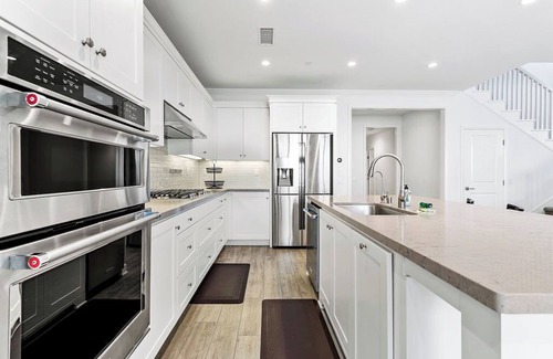 Northwood Point House | EASTWOOD Living｜Prime Irvine Spectrum Access｜Stylish Upgraded Interior #41772
