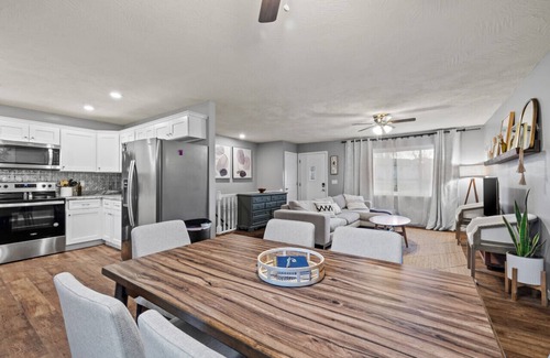 Doling House | Easy access to the interstate and all that Springfield has to offer.