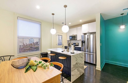 McGinley Square Apartment | Easy Commute to NYC Budget Stay + Pet Friendly