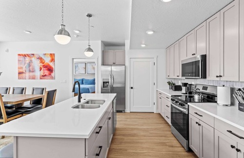 St. George Condo | Easy Escape Stay for 8