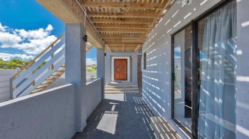 L'Agulhas House | Easy Going Beach House