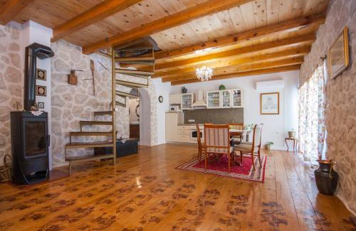 Skradin House | EASY HOLIDAY