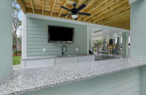 North Litchfield Beach House | Easy Like Sunday Morning