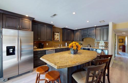 Palm Desert Apartment | Easy Living Palm Desert