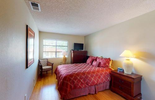 Palm Desert Apartment | Easy Living Palm Desert