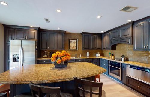 Palm Desert Apartment | Easy Living Palm Desert