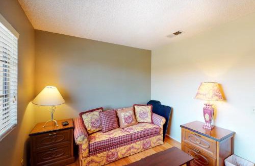 Palm Desert Apartment | Easy Living Palm Desert