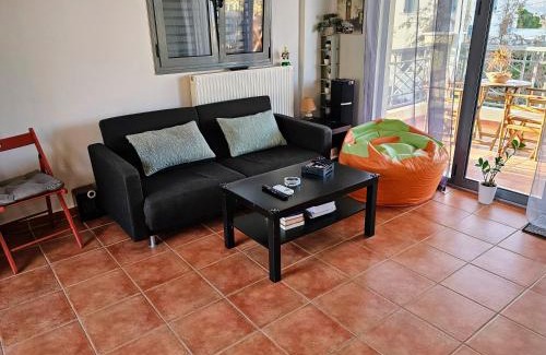 Porto Rafti Apartment | Easy Stay!