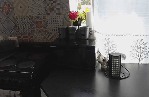 Sandown Apartment | Easy Walk To Mall Central Sandton Apartment