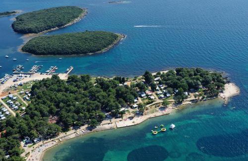 Municipality of Vrsar Resort | Easyatent Camping Valkanela