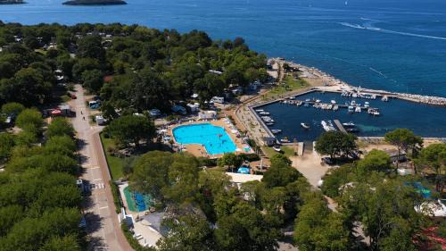 Municipality of Vrsar Resort | Easyatent Mobile home Zelena Laguna