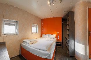 Terezvaros Hotel | easyHotel Budapest Oktogon