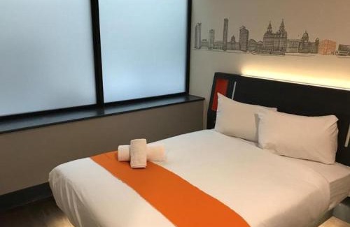 Liverpool City Centre Hotel | easyHotel Liverpool