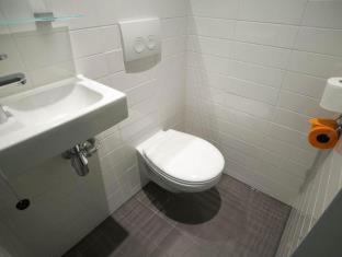 Centrum Hotel | easyHotel Rotterdam City Centre