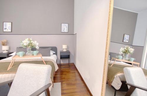 San Marco Apartment | Easylife - Cozy suite with Terrace in Brera