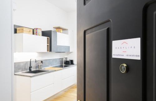 Fiera Apartment | Easylife - Luminoso bilocale in City Life