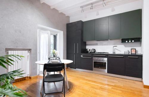 Magenta Apartment | Easylife - Relax in intimo e silenzioso appartamento a due passi dal castello sforzesco