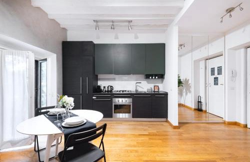 Magenta Apartment | Easylife - Relax in intimo e silenzioso appartamento a due passi dal castello sforzesco