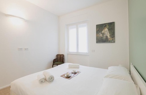 Gioia Apartment | Easylife - Rifugio Luminoso a 10min da Centrale