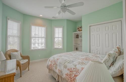 Beachwalk House | EBB TIDE Great Views Short walk to Beach