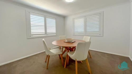 Caves Beach House | Ebbtide at Caves - 500 m to beach
