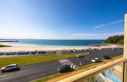 Forster Apartment | Ebbtide unit 17