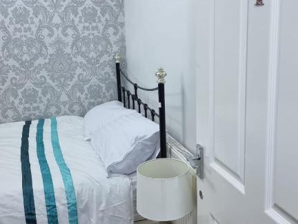 Stonnall Bed & Breakfast | EBENEZER HOUSE